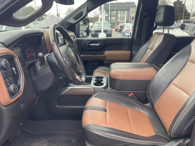 Used 2023 Chevrolet Silverado 3500 High Country w/ Safety Package II AWD/4WD image 11