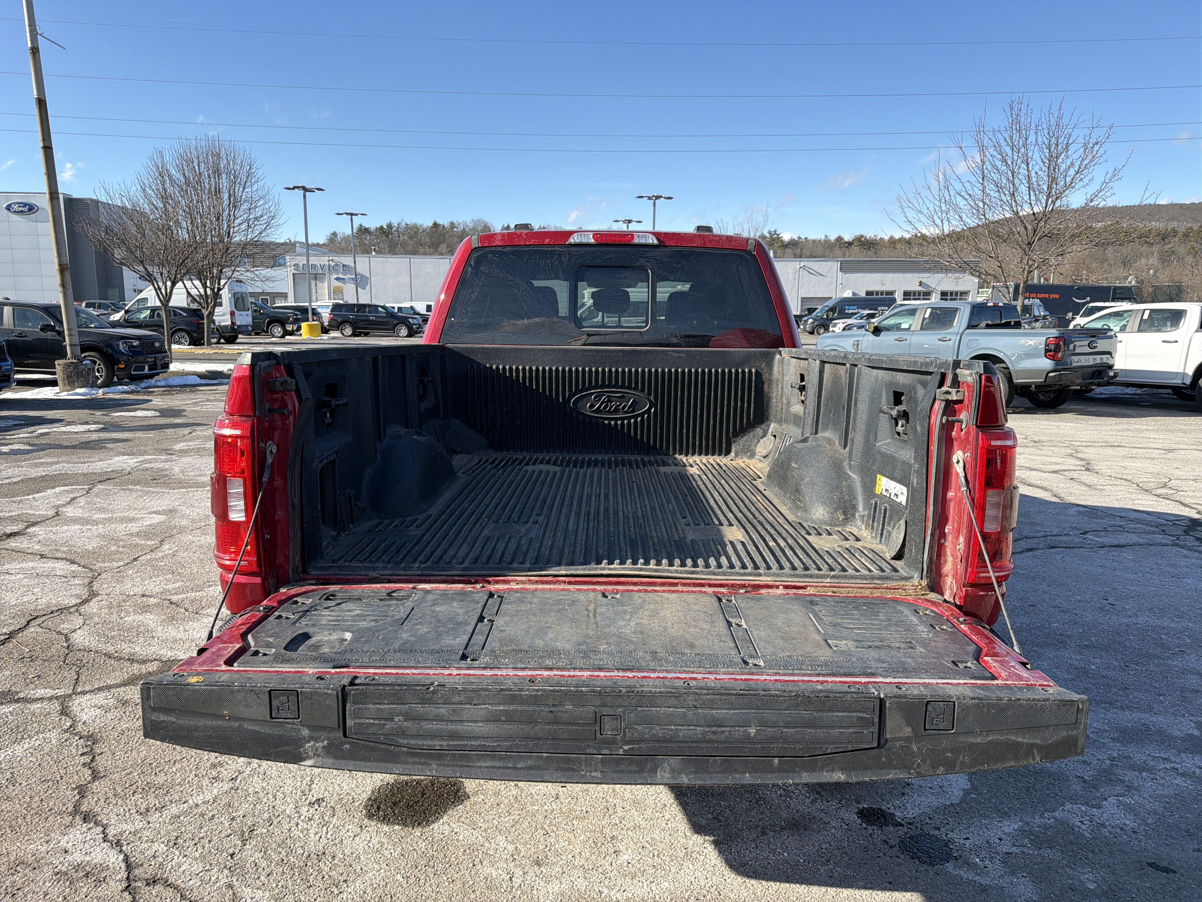 Certified 2022 Ford F150 XLT w/ Equipment Group 302A High image 31