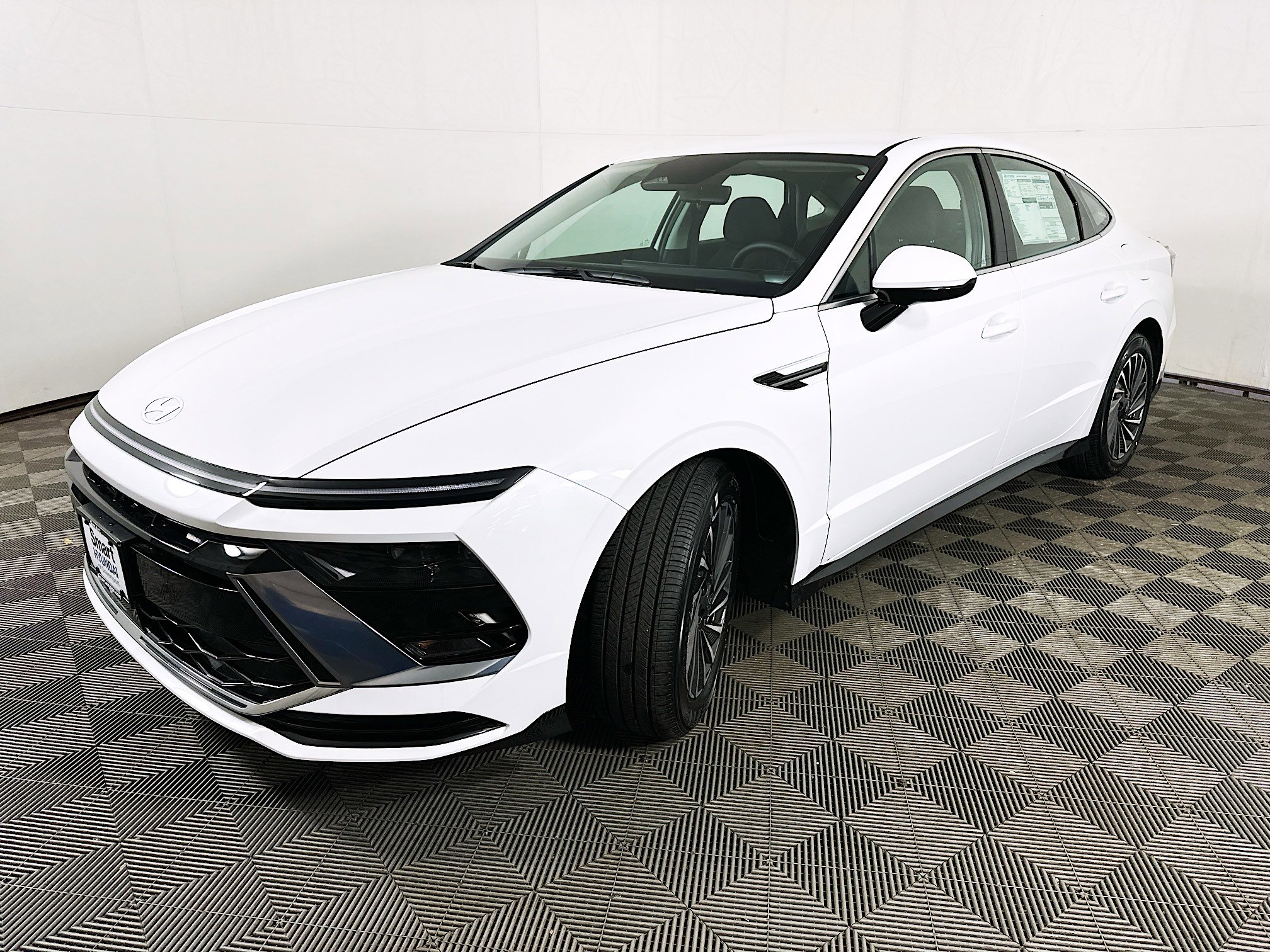 New 2025 Hyundai Sonata SEL image 3