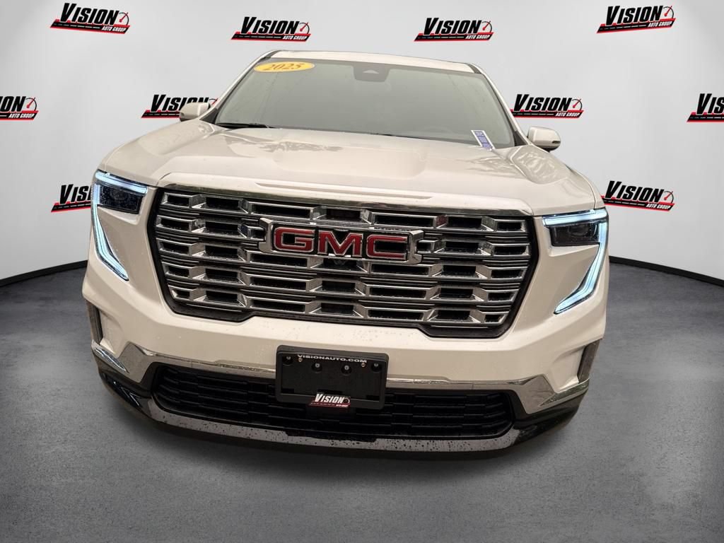 Used 2025 GMC Acadia Denali AWD/4WD image 2