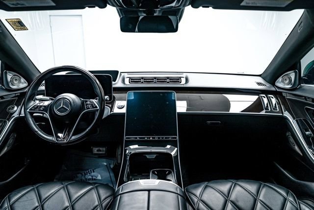 Used 2024 Mercedes-Benz Maybach S 580 Maybach S 580 image 15