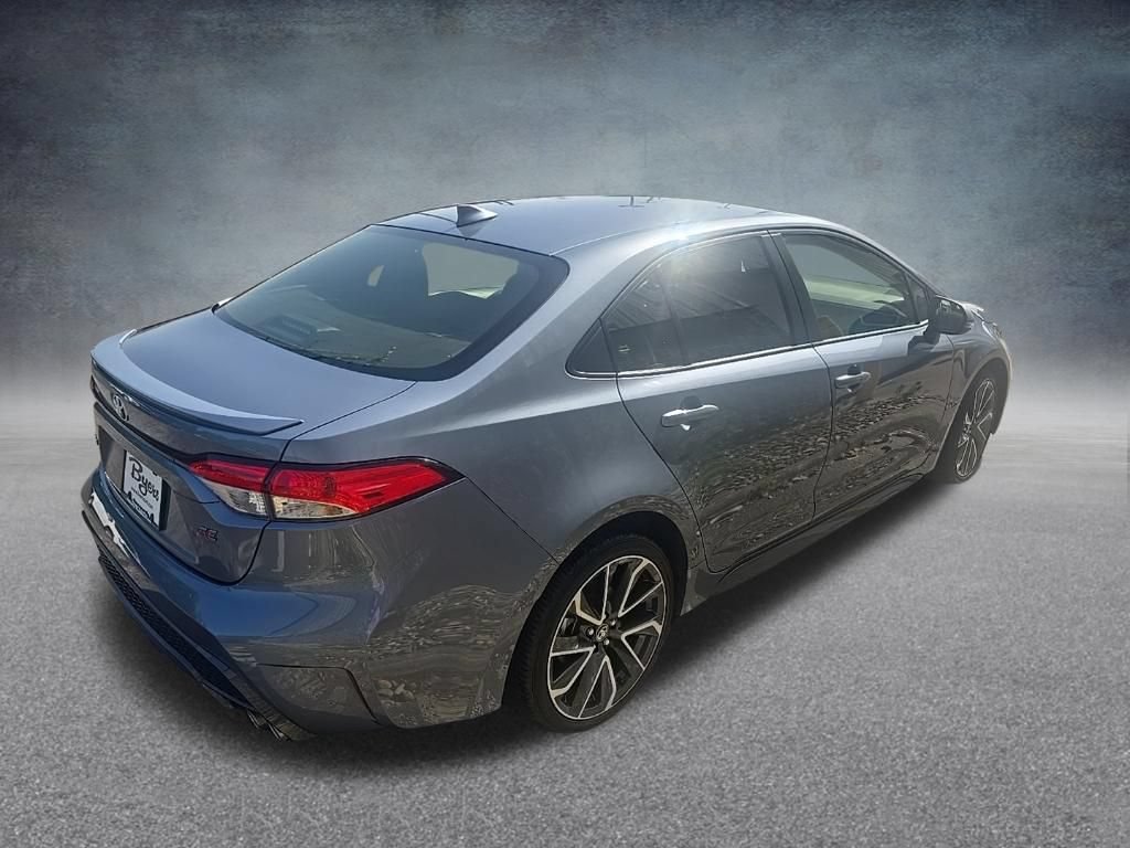 Used 2022 Toyota Corolla SE FWD image 9