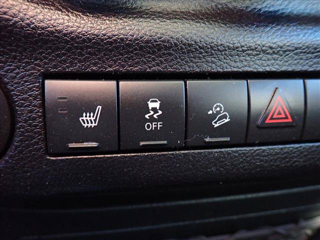 Used 2014 Jeep Wrangler Unlimited Rubicon w/ Connectivity Group AWD/4WD image 18