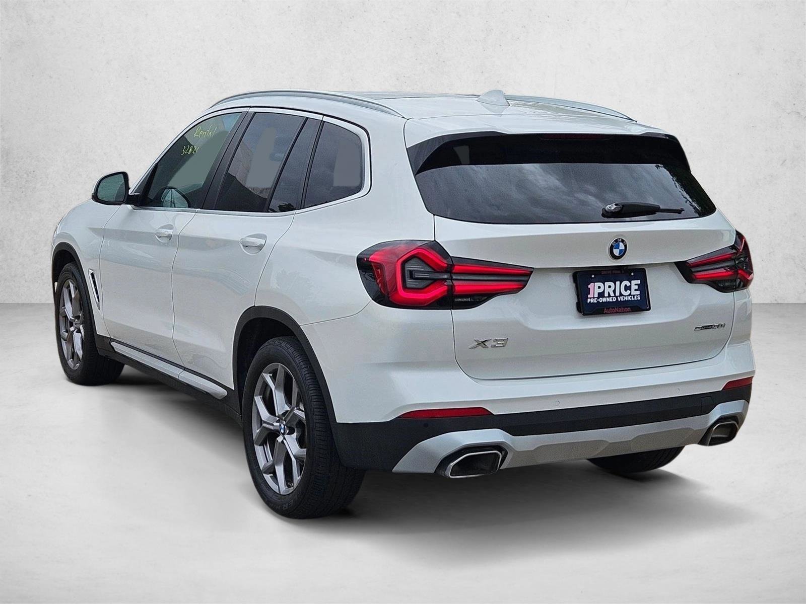 Used 2024 BMW X3 sDrive30i w/ Convenience Package RWD image 7