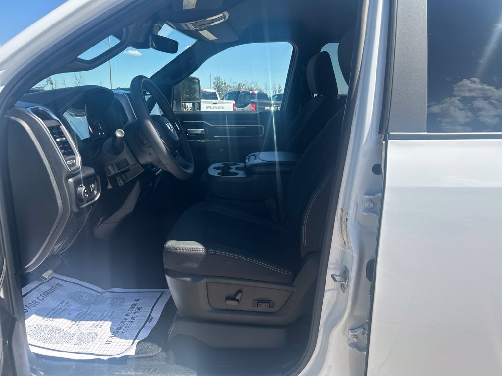 Used 2025 RAM 2500 Big Horn AWD/4WD image 10
