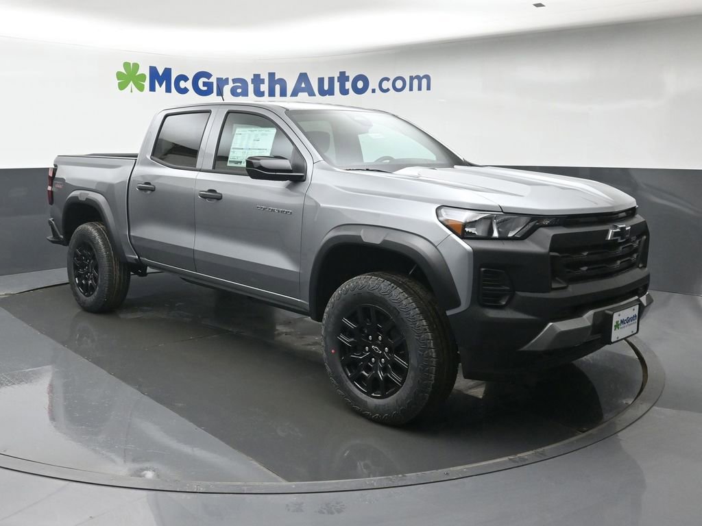 New 2026 Chevrolet Colorado Trail Boss AWD/4WD image 2