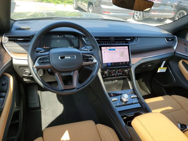 New 2025 Jeep Grand Cherokee L Summit image 7