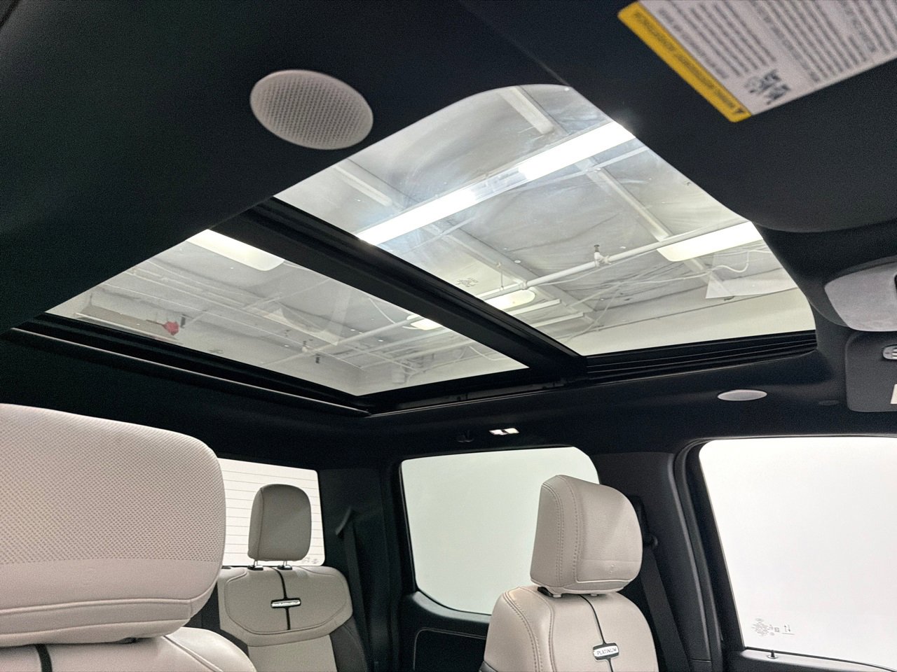 Used 2023 Ford F150 Lightning Platinum image 12