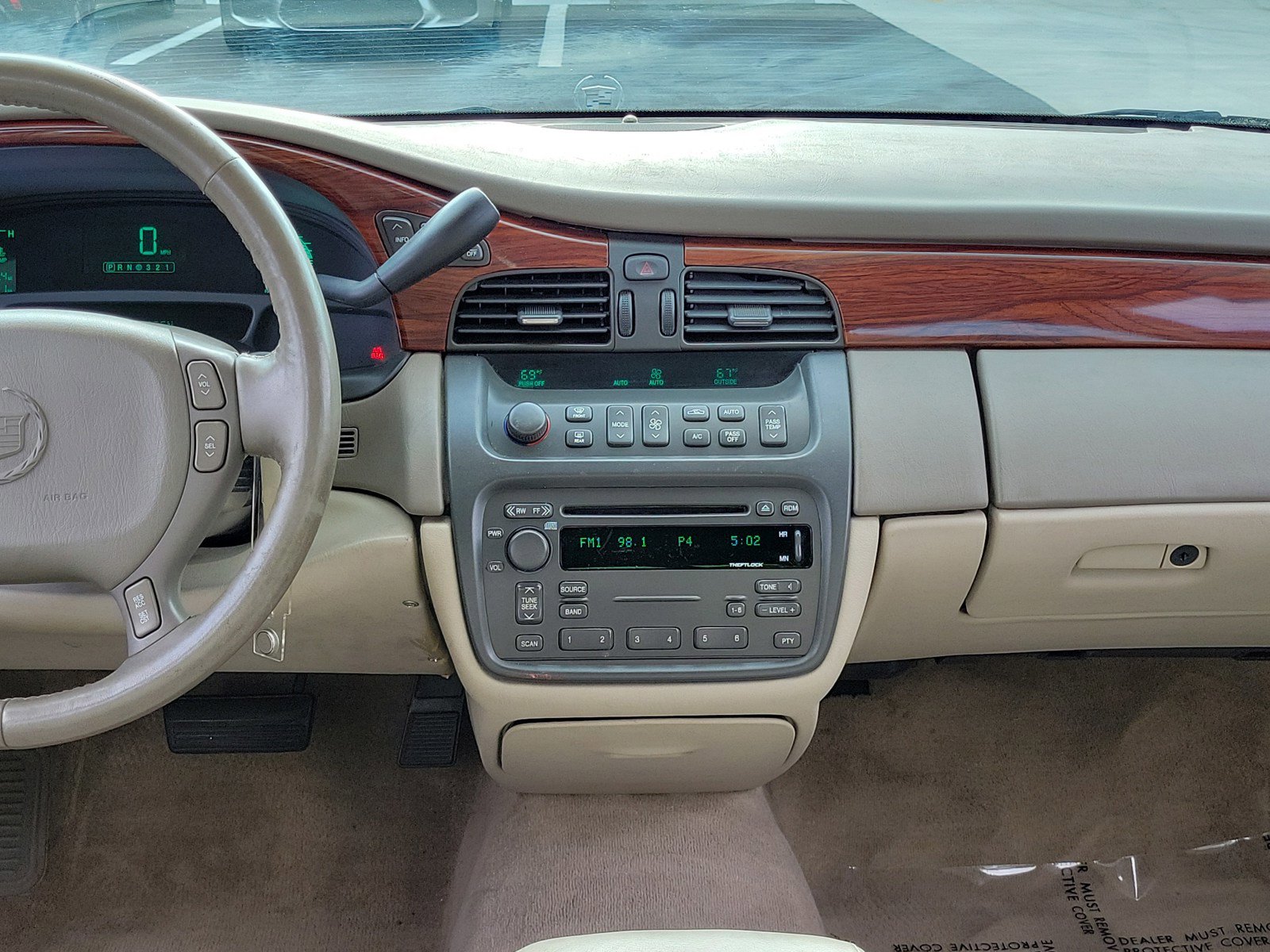 Used 2004 Cadillac De Ville w/ Equipment Group FWD image 27