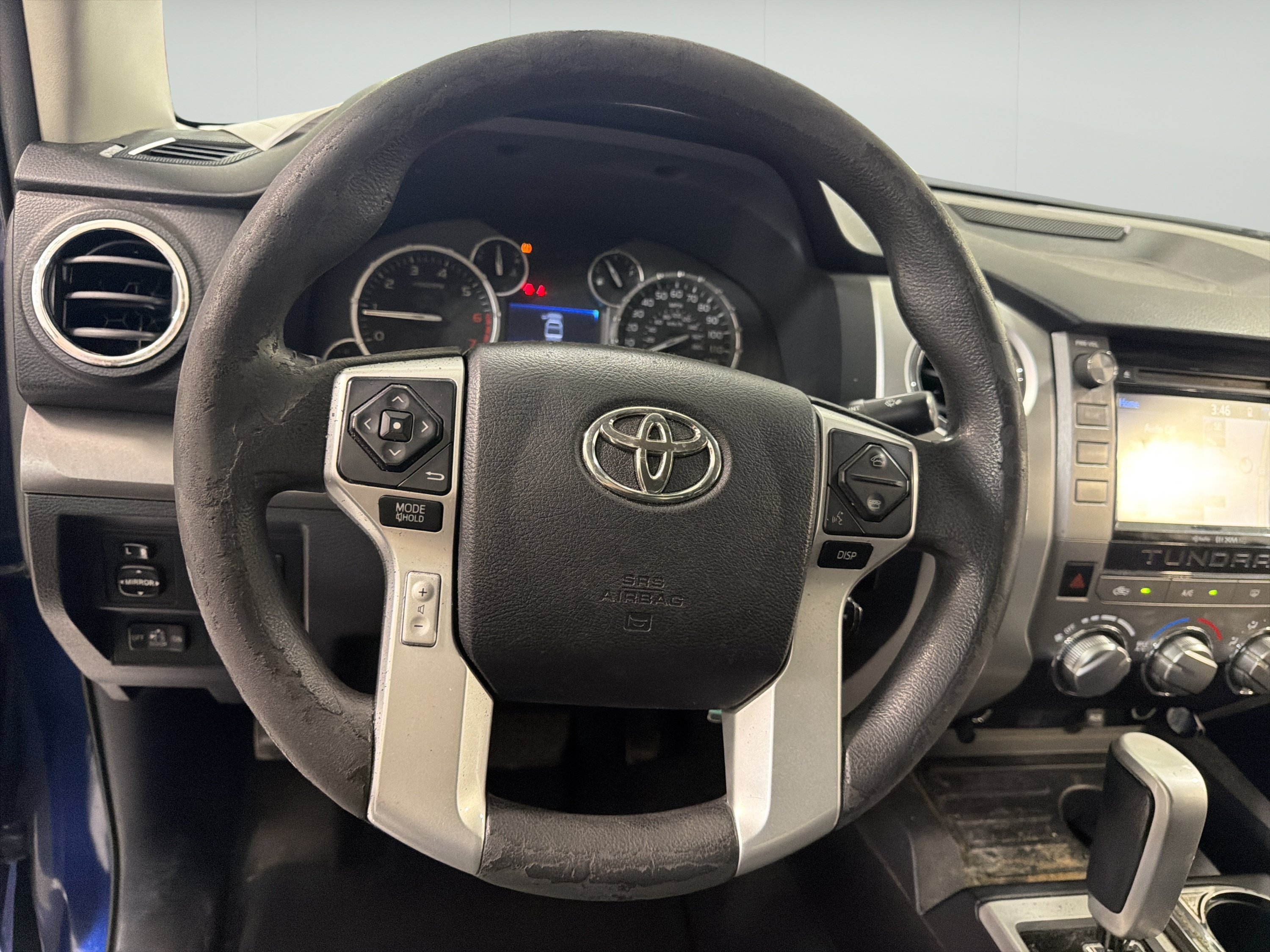 Used 2015 Toyota Tundra SR5 w/ SR5 Upgrade Package RWD image 14