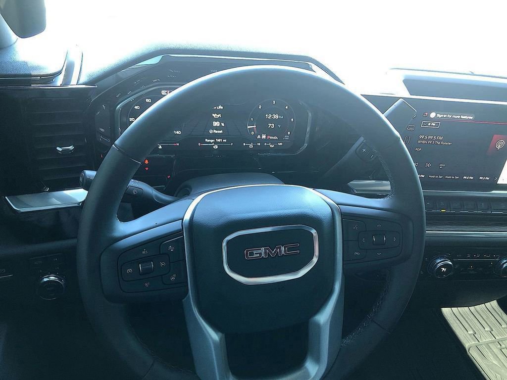 Used 2025 GMC Sierra 1500 Elevation image 23