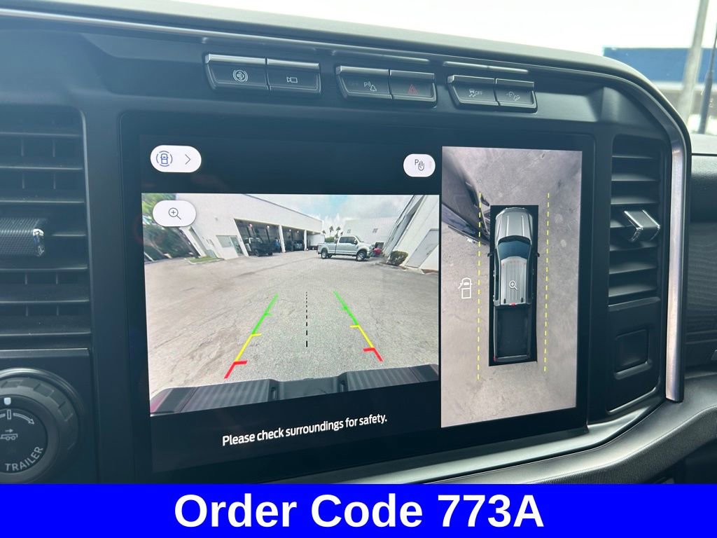 Used 2023 Ford F450 Platinum w/ FX4 Off-Road Package image 13