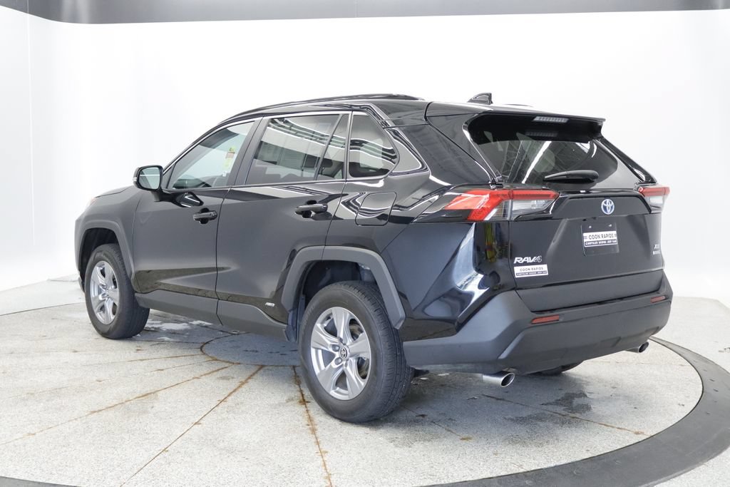 Used 2023 Toyota RAV4 XLE w/ Convenience Package AWD/4WD image 3