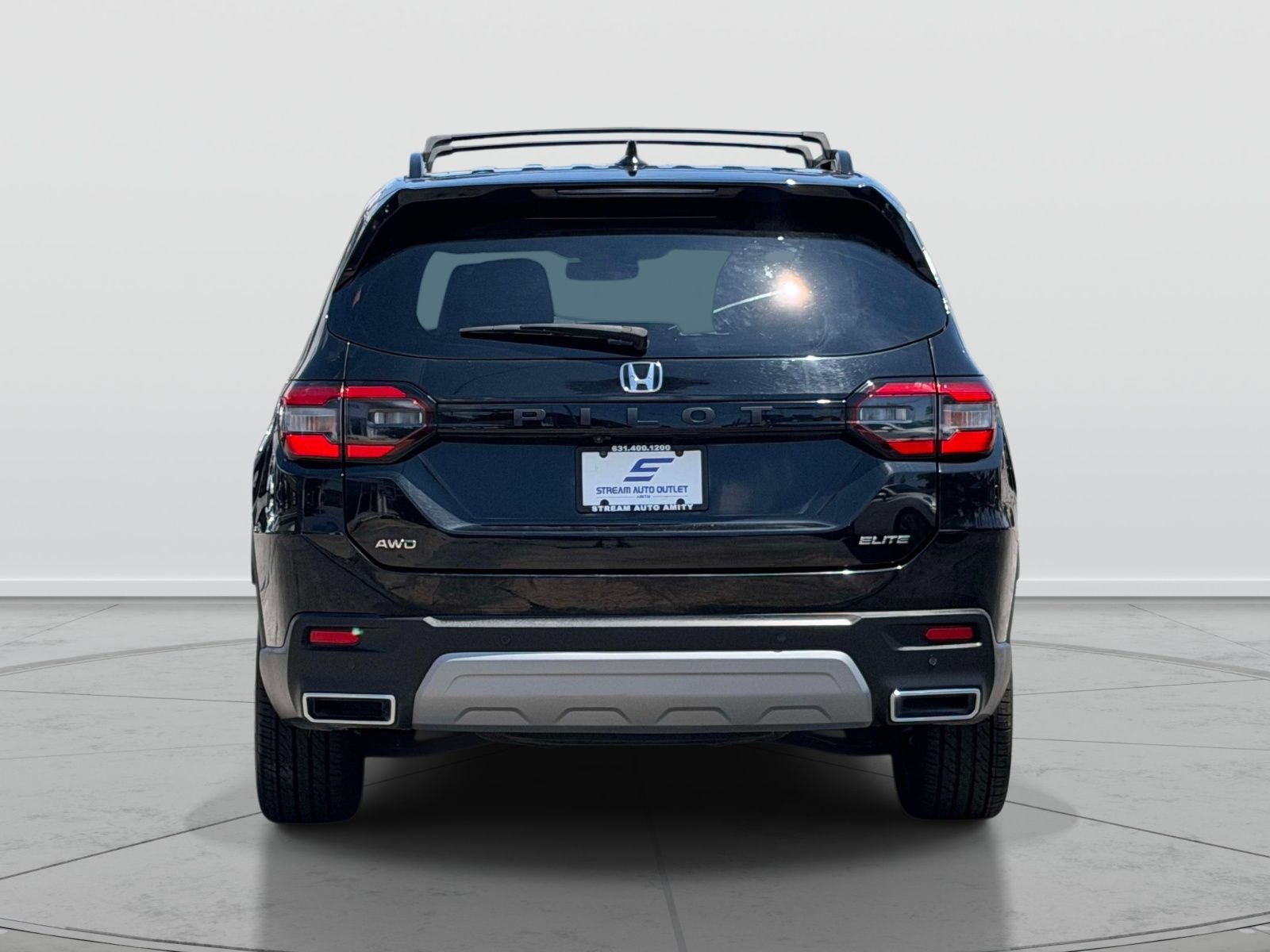 Used 2023 Honda Pilot Elite image 6
