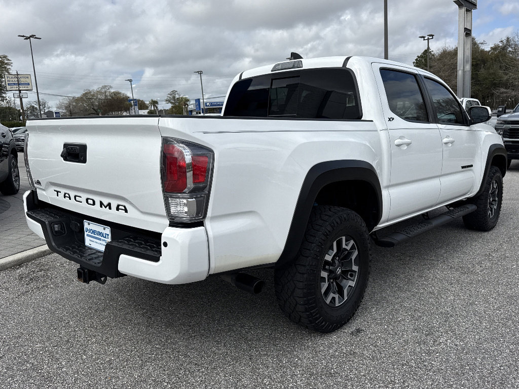 Used 2023 Toyota Tacoma TRD Off-Road w/ TRD Premium Off Road Package AWD/4WD image 3