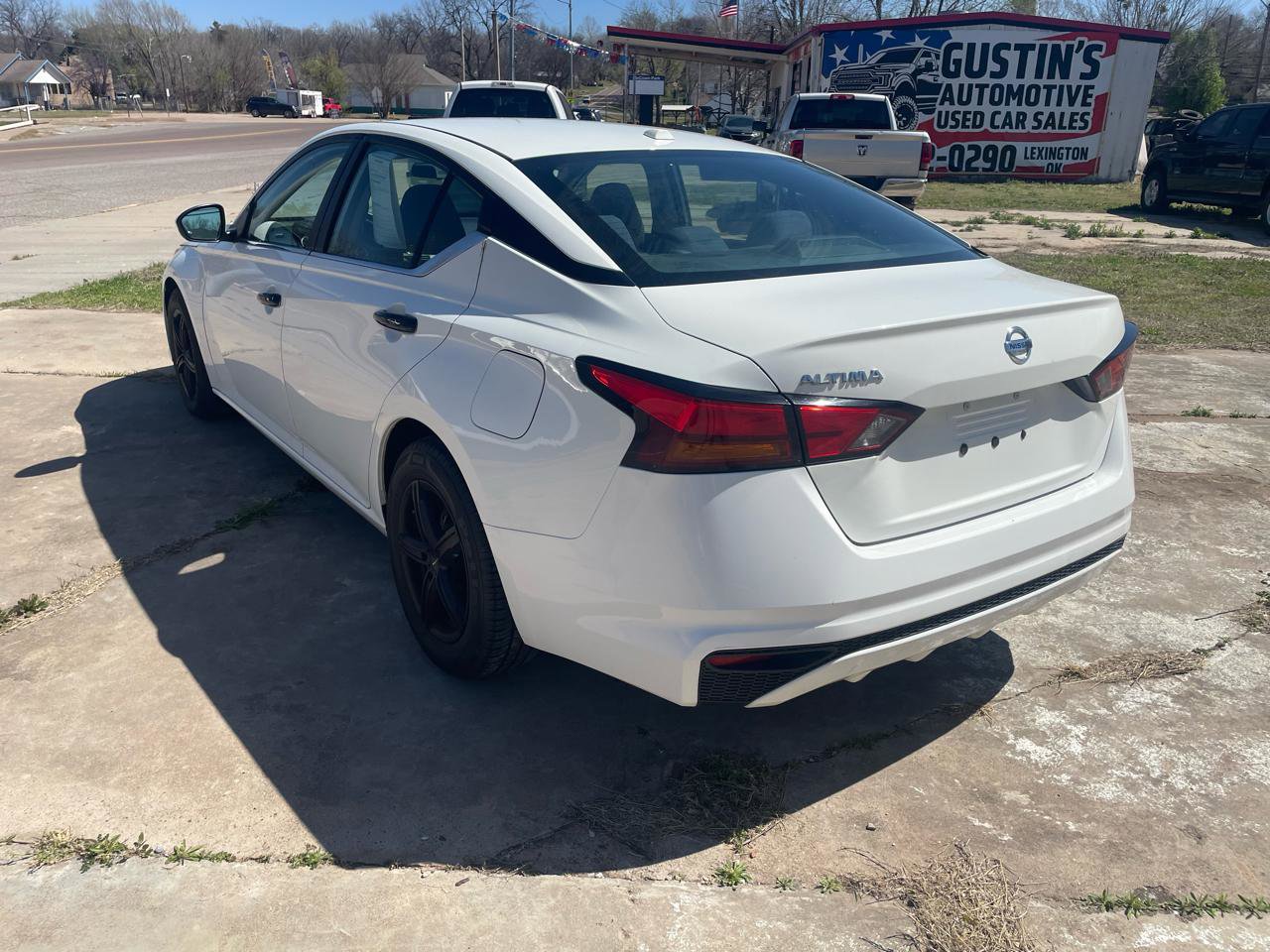Used 2020 Nissan Altima 2.5 S FWD image 4