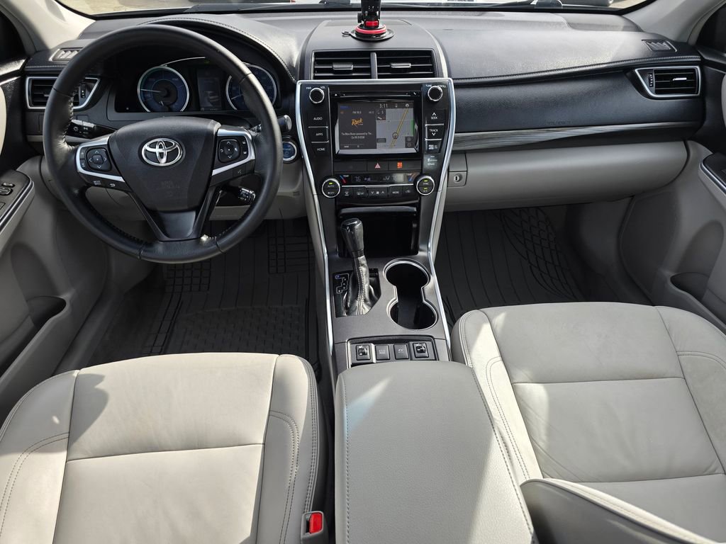 Used 2015 Toyota Camry XLE FWD image 19