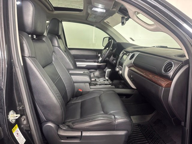Used 2016 Toyota Tundra Limited w/ Limited Premium Package AWD/4WD image 4