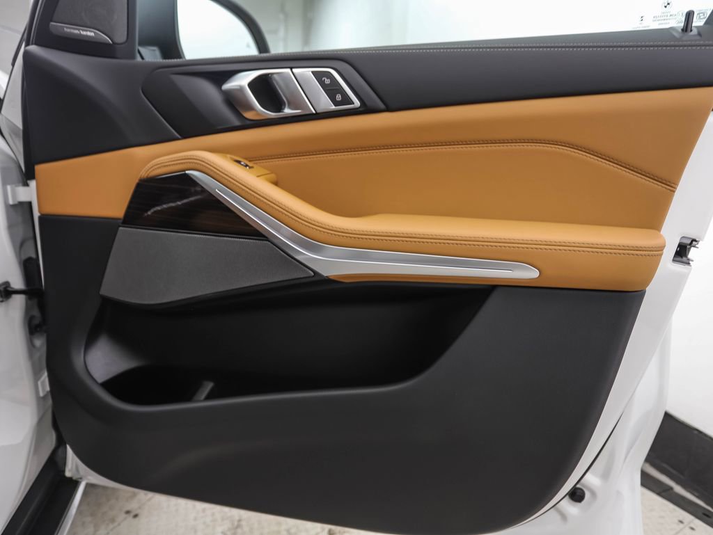 Used 2026 BMW X5 xDrive40i image 26