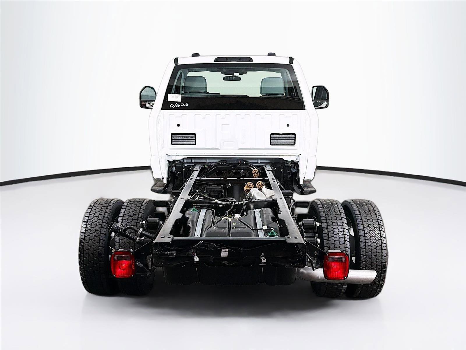 New 2026 Ford F550 4x4 Regular Cab Super Duty w/ XL Chrome Package image 10