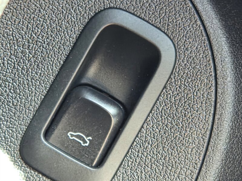 Used 2010 Audi Q5 3.2 Premium AWD/4WD image 31