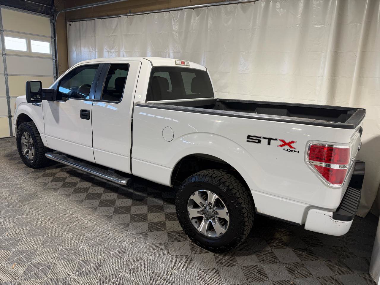 Used 2013 Ford F150 STX w/ Mid Equipment Group AWD/4WD image 2