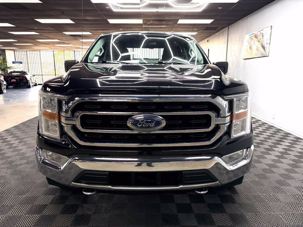 Used 2021 Ford F150 XLT w/ XTR Package AWD/4WD image 4