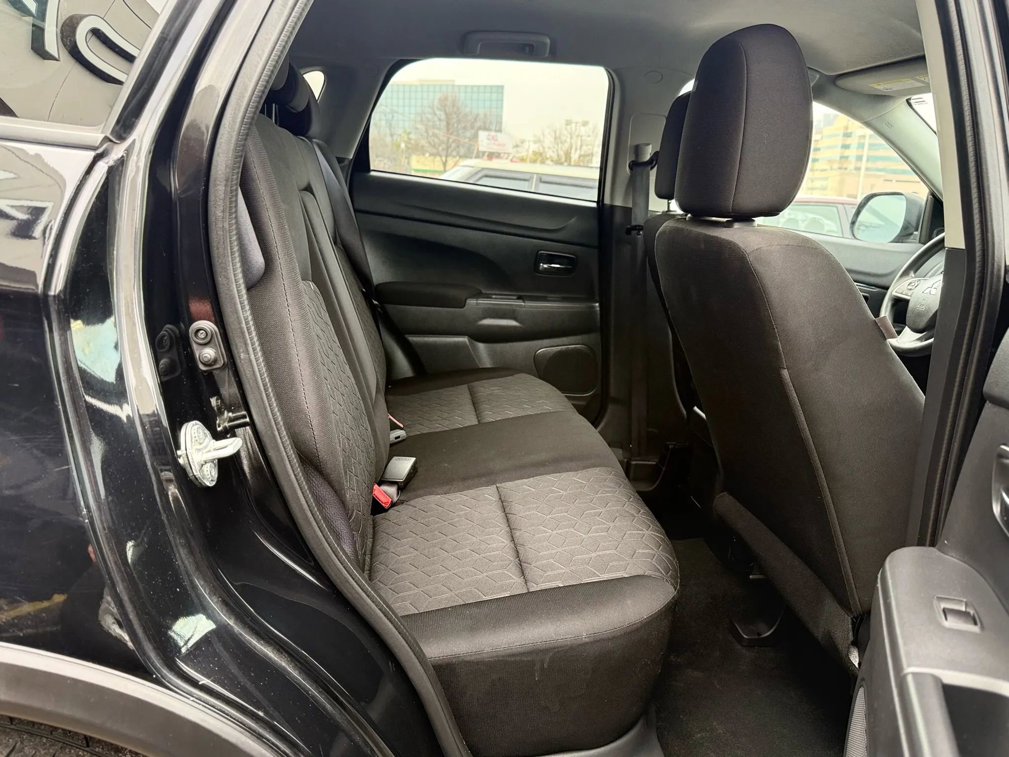 Used 2022 Mitsubishi Outlander Sport ES FWD image 28