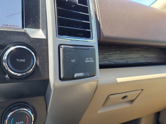 Used 2020 Ford F150 Lariat image 24