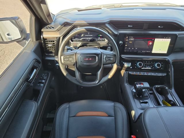 Used 2023 GMC Sierra 1500 AT4 w/ AT4 Premium Package AWD/4WD image 8