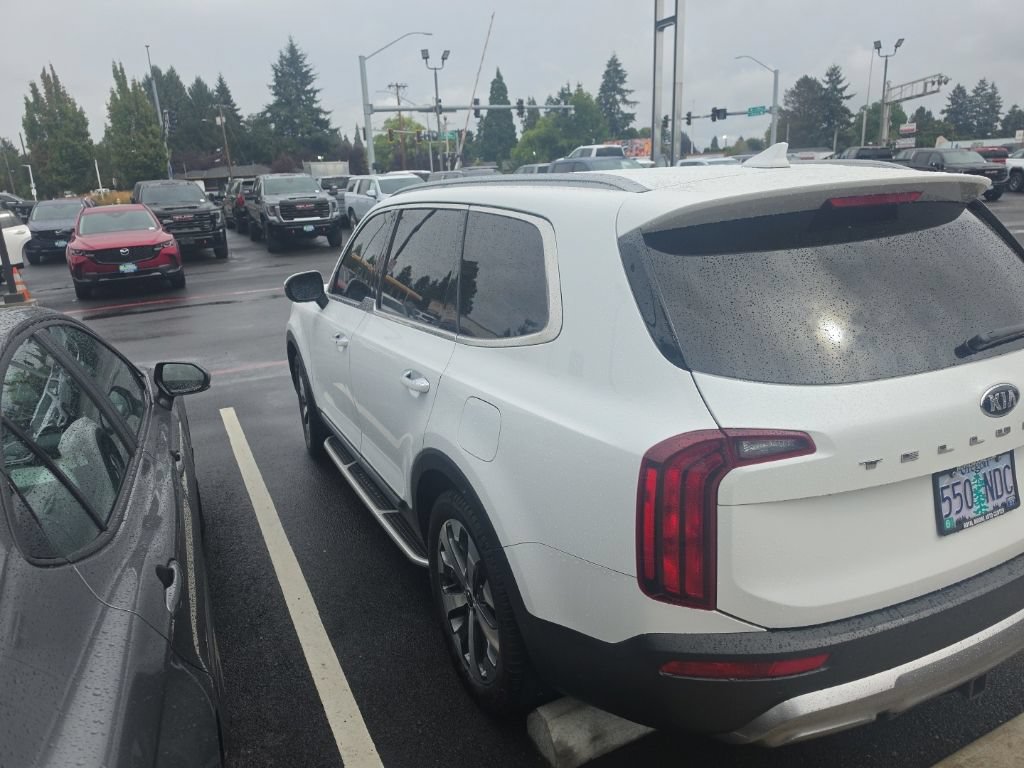 Used 2020 Kia Telluride S FWD image 5