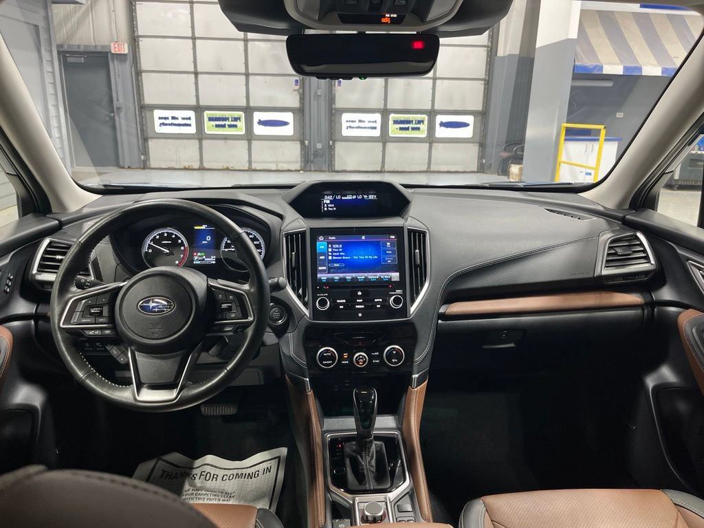 Certified 2022 Subaru Forester Touring AWD/4WD image 35