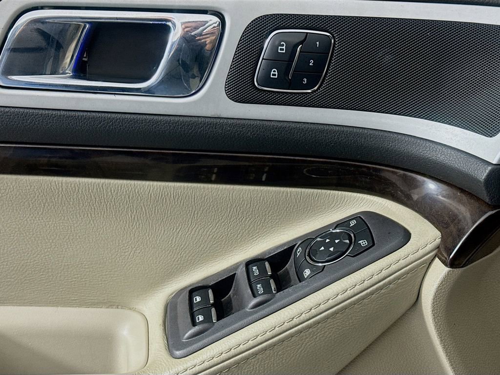 Used 2015 Ford Explorer Limited w/ Equipment Group 302A image 22