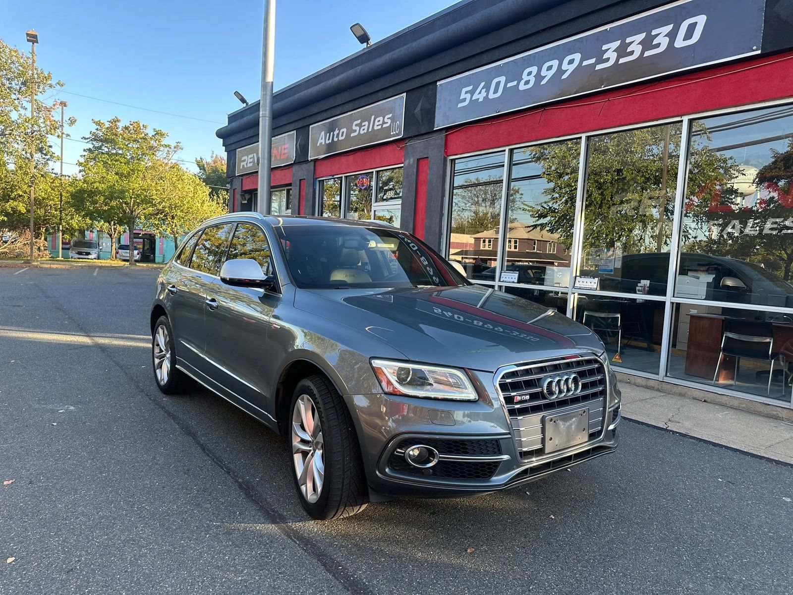 Used 2016 Audi SQ5 Premium Plus w/ Technology Package AWD/4WD image 1