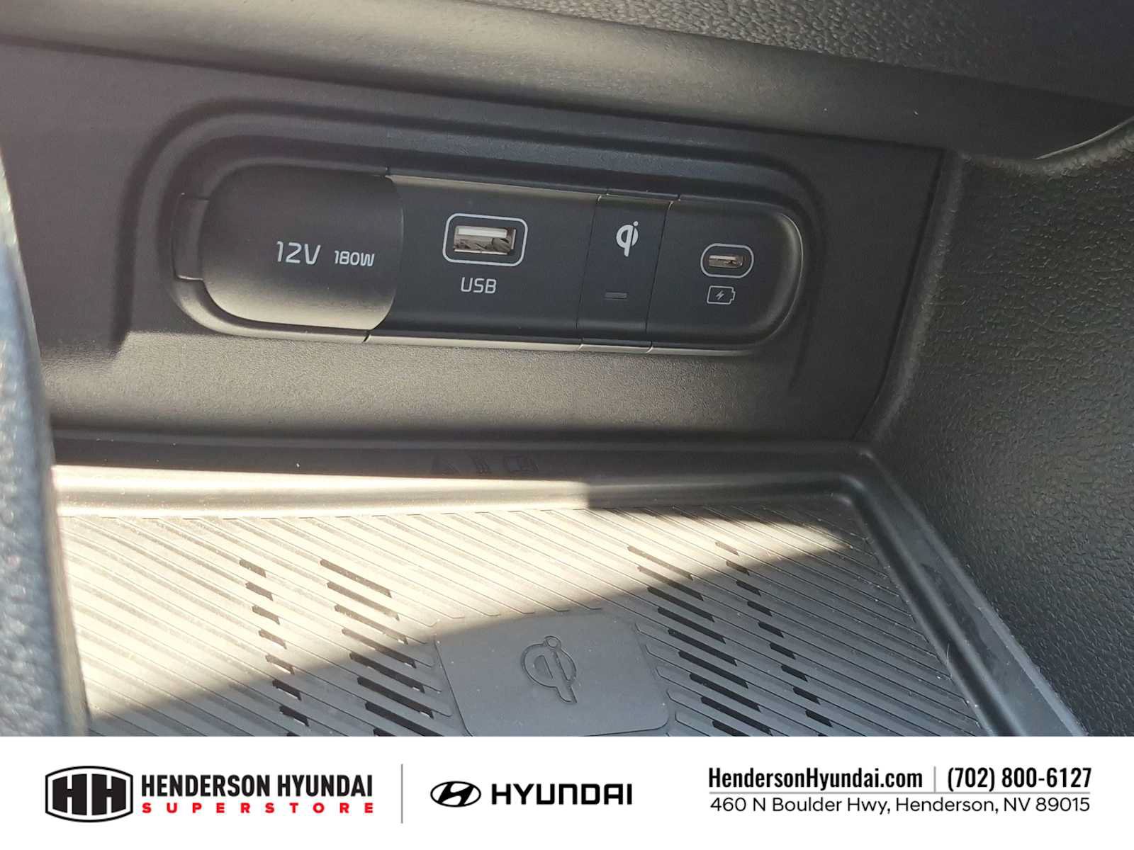 Used 2025 Kia Sportage EX w/ Premium Package FWD image 31