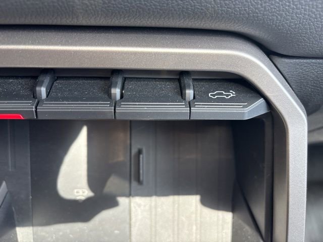 Used 2025 Toyota Tundra Limited image 29