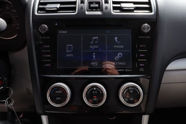 Used 2018 Subaru Forester 2.5i Premium w/ All-Weather Package image 18