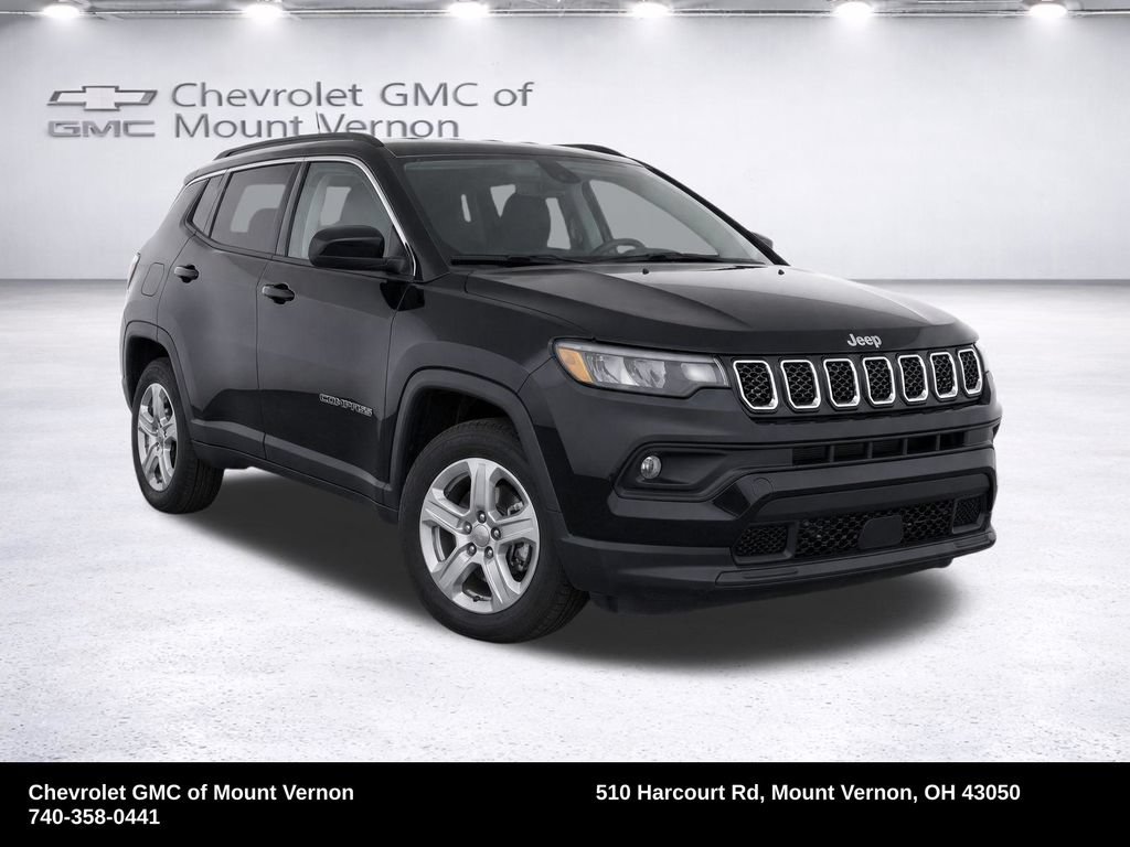 Used 2024 Jeep Compass Latitude AWD/4WD image 33