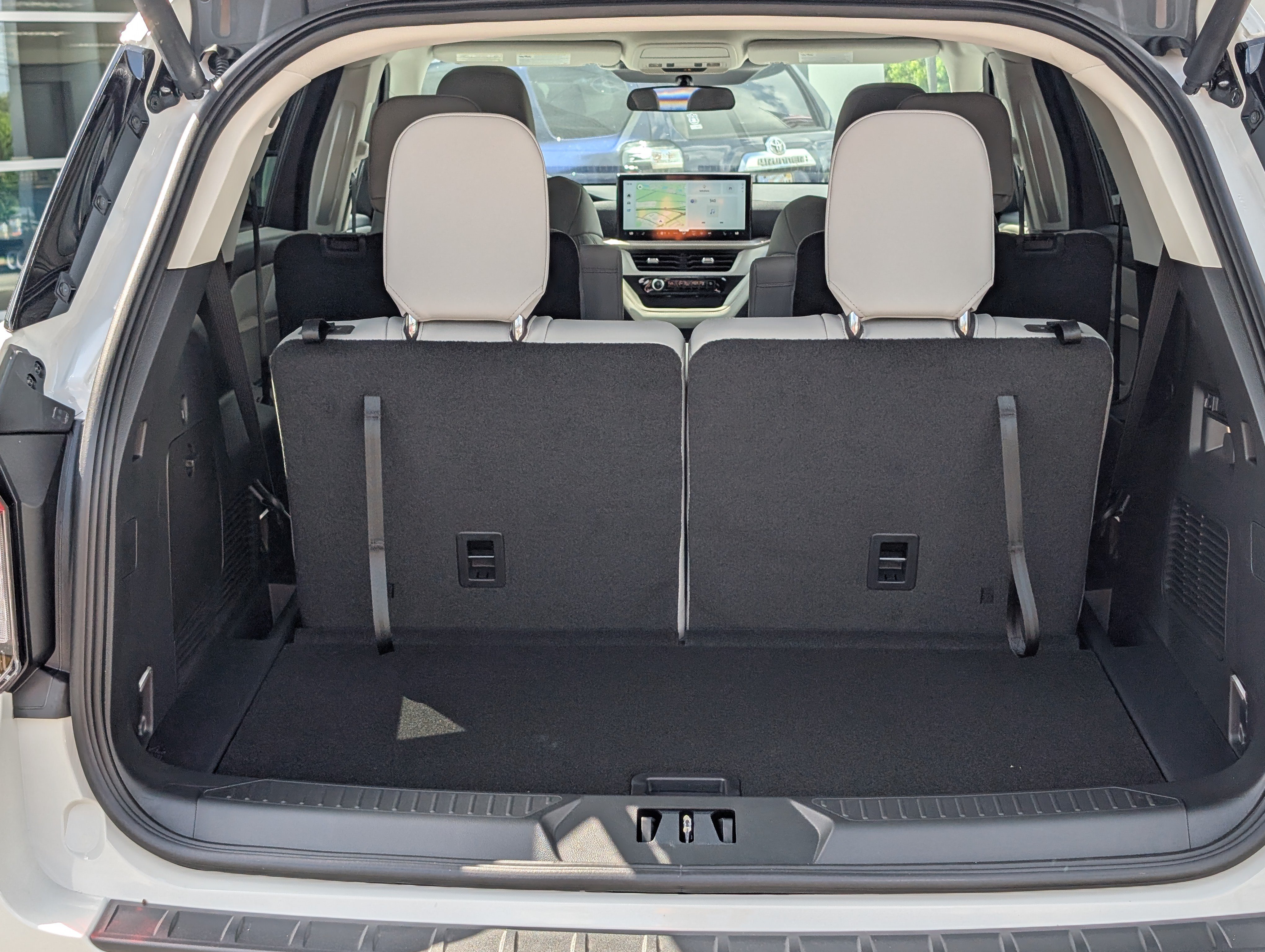 New 2026 Ford Explorer Active w/ Active Comfort Package AWD/4WD image 11