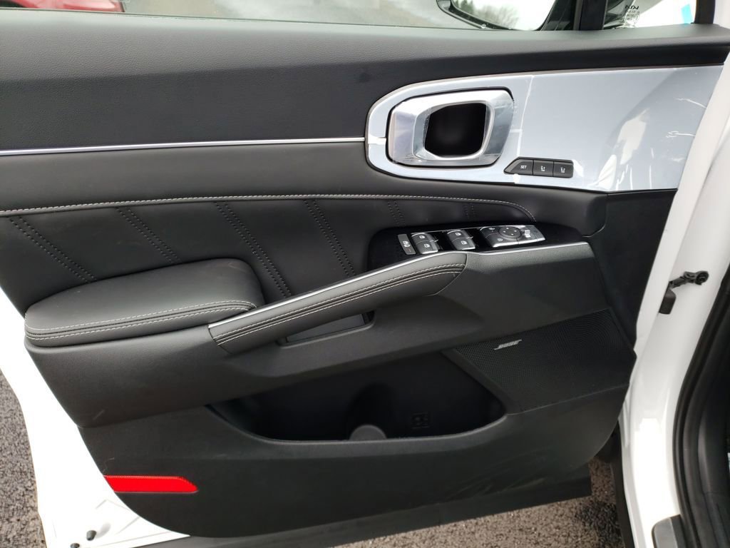 New 2026 Kia Sorento SX Prestige AWD/4WD image 17