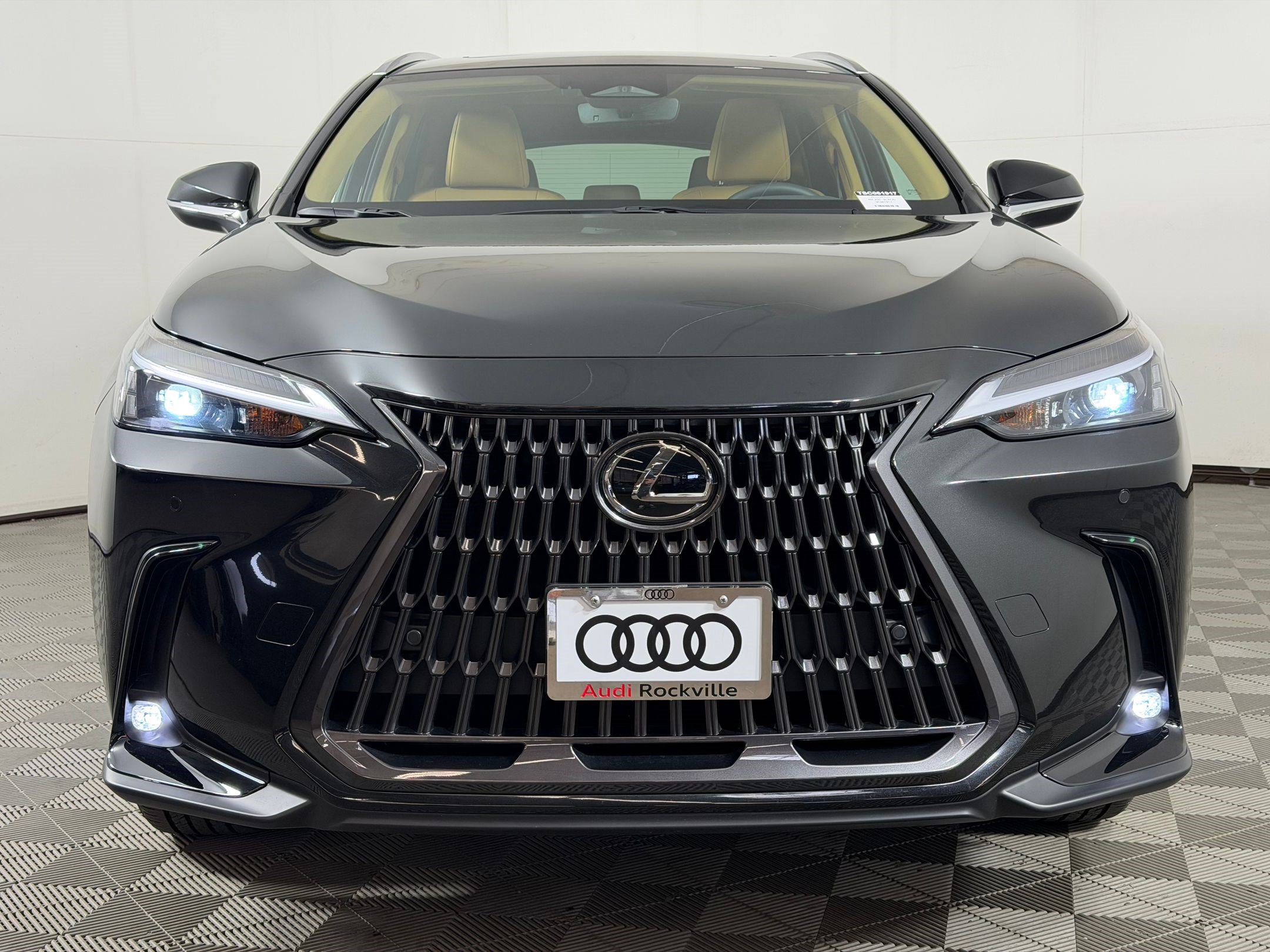 Used 2025 Lexus NX 350 AWD image 6