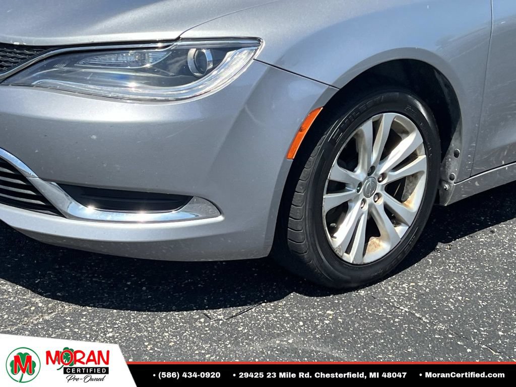 Used 2015 Chrysler 200 Limited FWD image 8
