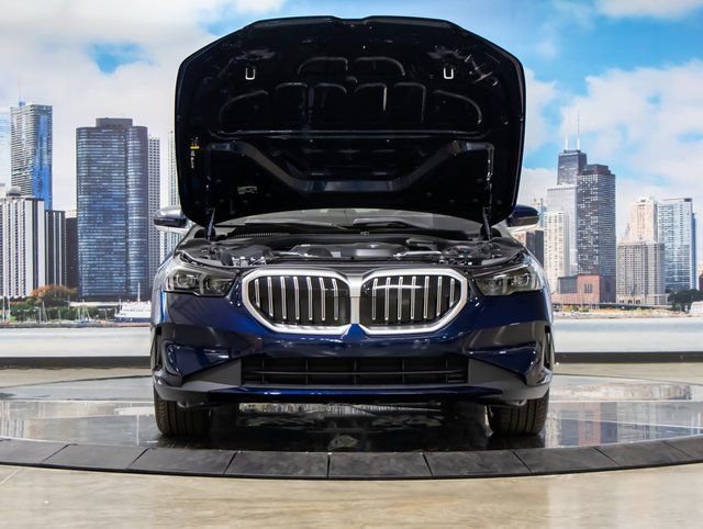 Used 2026 BMW 530i xDrive w/ Executive Package image 4