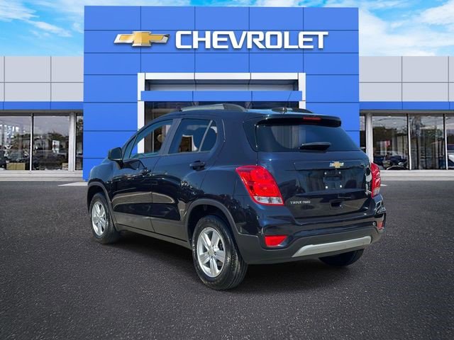 Certified 2022 Chevrolet Trax LT w/ LT Convenience Package AWD/4WD image 10