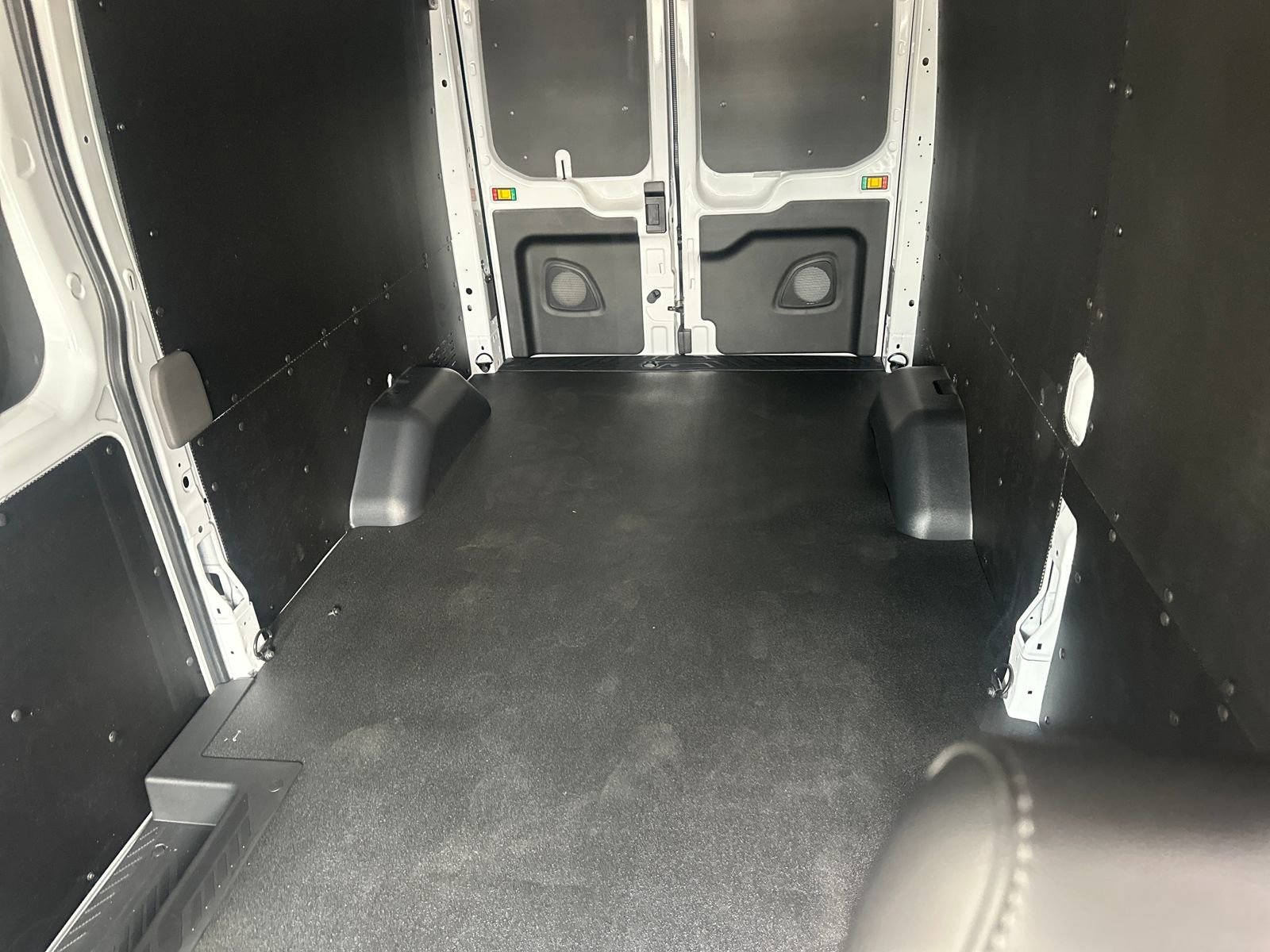 New 2026 Ford Transit 250 148 Medium Roof w/ Load Area Protection Package image 22