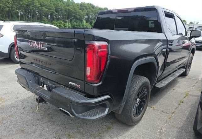 Used 2020 GMC Sierra 1500 AT4 w/ AT4 Premium Package AWD/4WD image 3