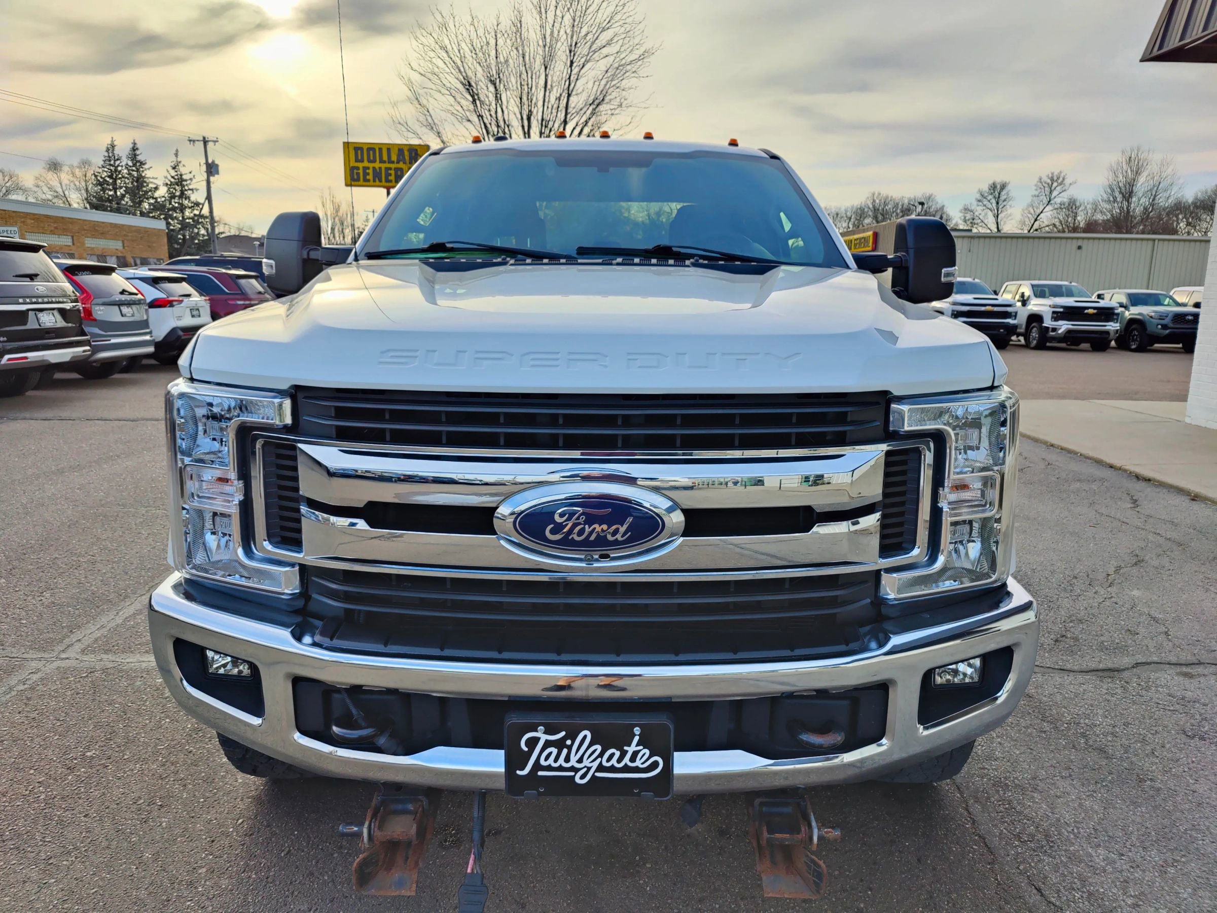 Used 2019 Ford F250 XLT w/ XLT Value Package AWD/4WD image 3