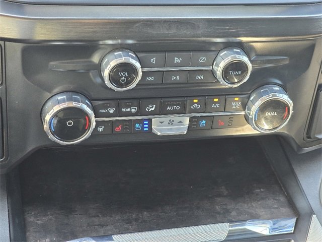 Used 2023 Ford F250 Lariat w/ FX4 Off-Road Package image 15