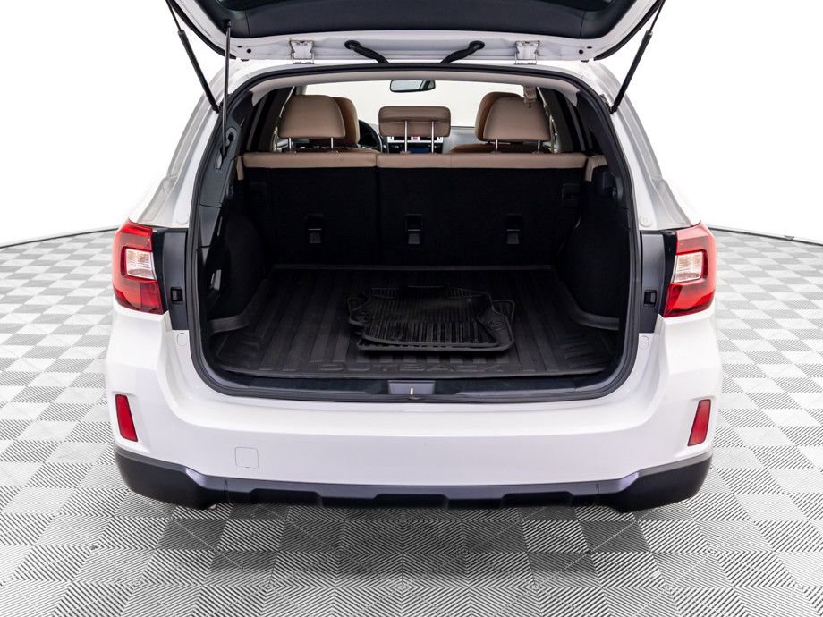 Used 2016 Subaru Outback 2.5i Limited image 32