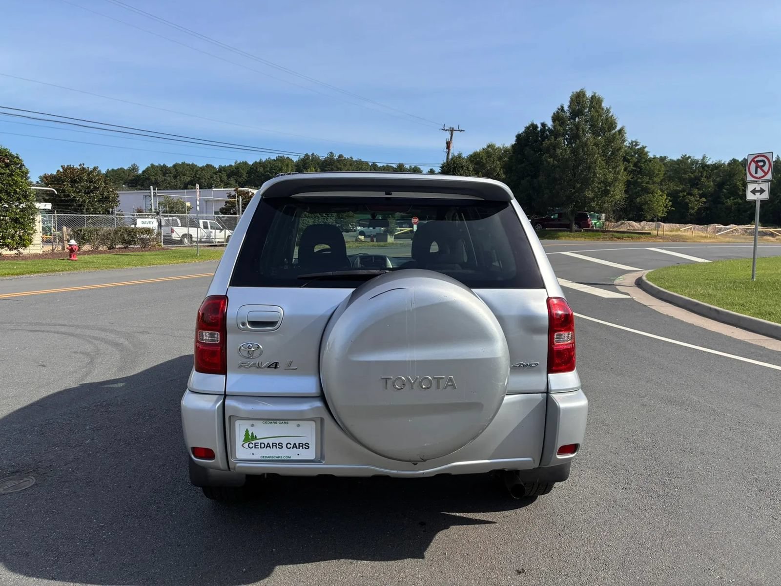 Used 2005 Toyota RAV4 4WD image 6